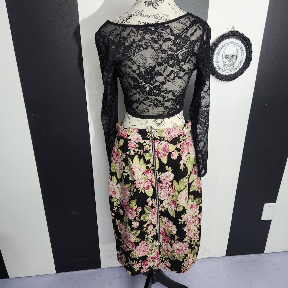 Maeve Black Floral Pencil Skirt - Picture 3 of 6